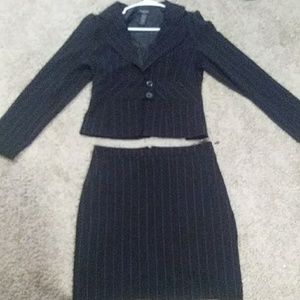 Alyn Paige dress top and skirt